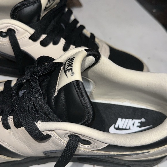 Nike women’s Air Max 1 Premium Sail/Dark Obsidian colorway sneakers size 10.5 - Picture 11 of 14